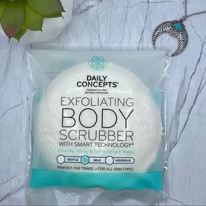 Daily Concepts Exfoliating Body Scrubber